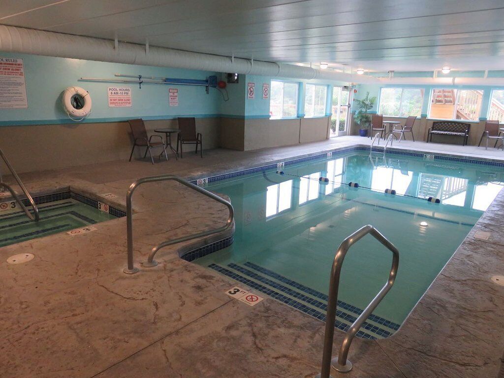 Riverview Resort on Cape Cod    150 night. Available Aug 18th-22nd  "ONLY"