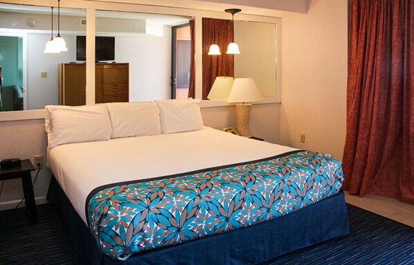 2 bedrooms, in-room safe, iron/ironing board, WiFi