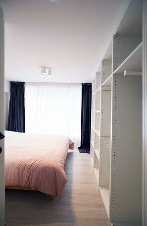 2 chambres, coffres-forts dans les chambres, bureau, Wi-Fi