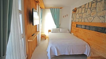 Economy Room, Sea View | Frette Italian sheets, premium bedding, minibar, free WiFi