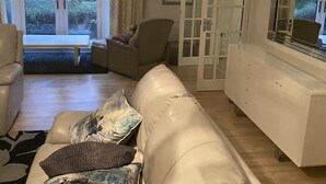 Aerial view - My Little Paradise (Milton Keynes)