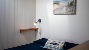 1 bedroom, WiFi, bed sheets - 132 - Apartment 5 minutes from the ocean (MAUBUISSON)