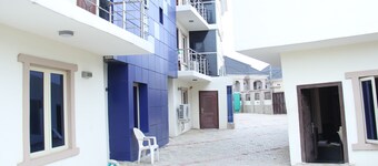 SSCFG Luxury Apartments & Suites