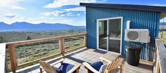 Modern Tiny House with Spectacular Views