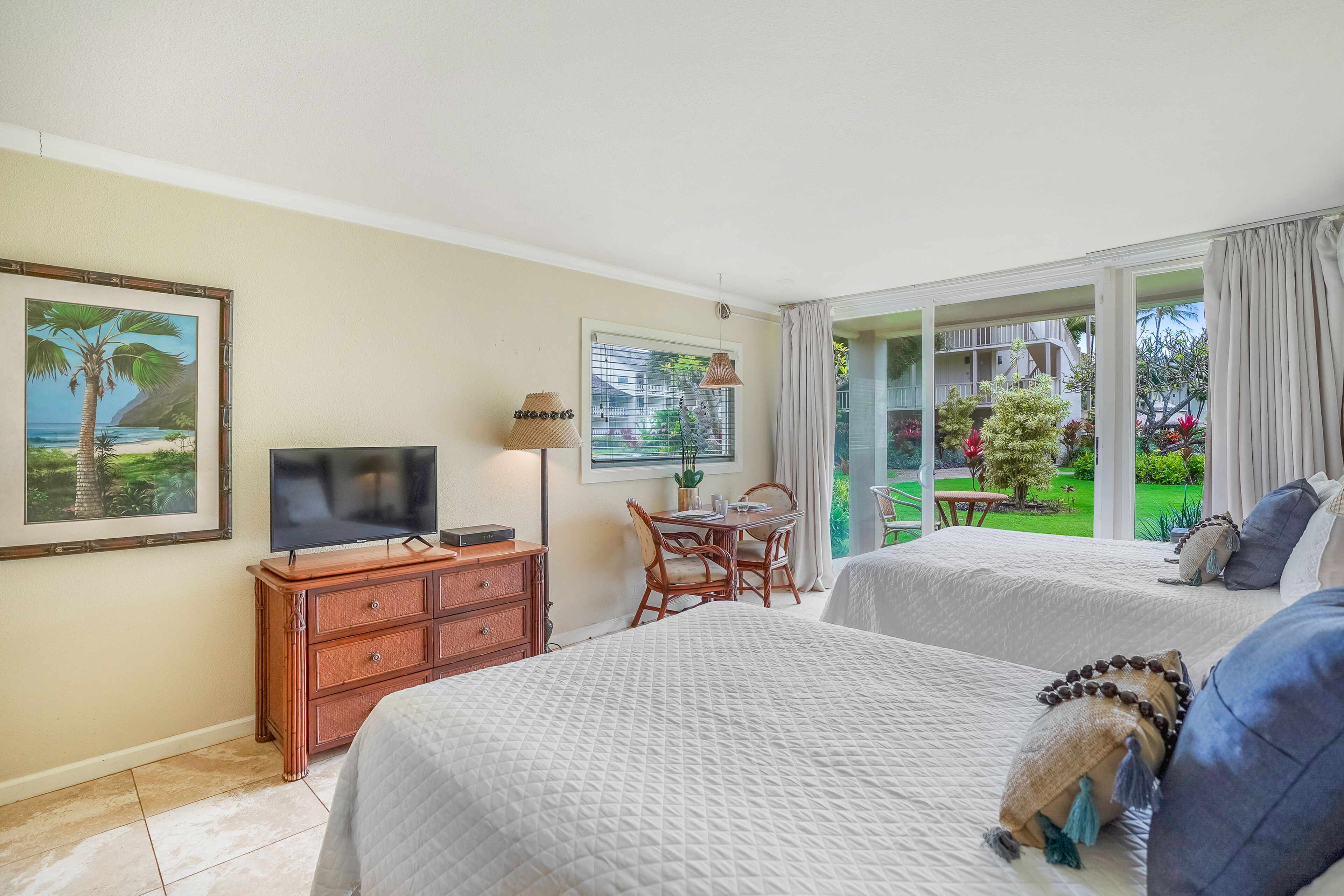 Iron/ironing board, internet, bed sheets, wheelchair access