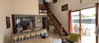 Detached house 800 m from the beach 6HOURT31