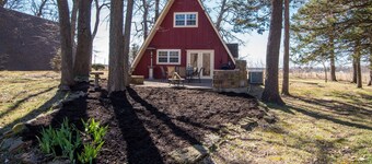 Fly-In Home on Monkey Island, Grand Lake OK