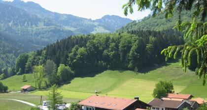 Maisonette-Ferienwohnung 56 qm separates Schlafzimmer und Ost-Balkon, App. 17