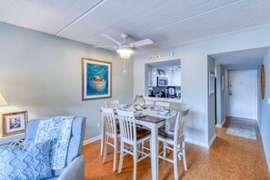 Condo, Multiple Beds (Ocean and Racquet #3116) | Dining