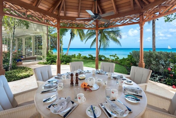 Villa, 4 Bedrooms | Outdoor dining - Hemingway House by Blue Sky Luxury (Mullins)