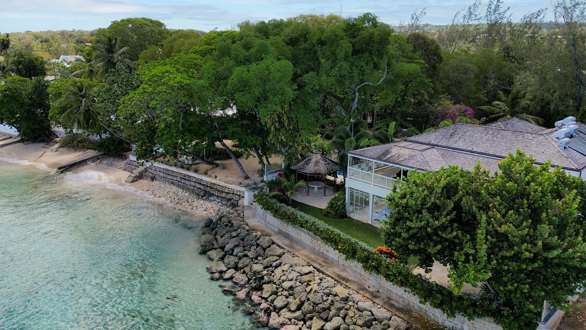 Photo - Hemingway House Blue Sky Luxury