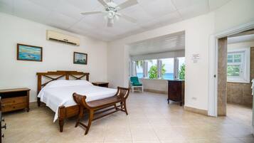 Villa, 4 Bedrooms | 4 bedrooms, individually decorated, individually furnished