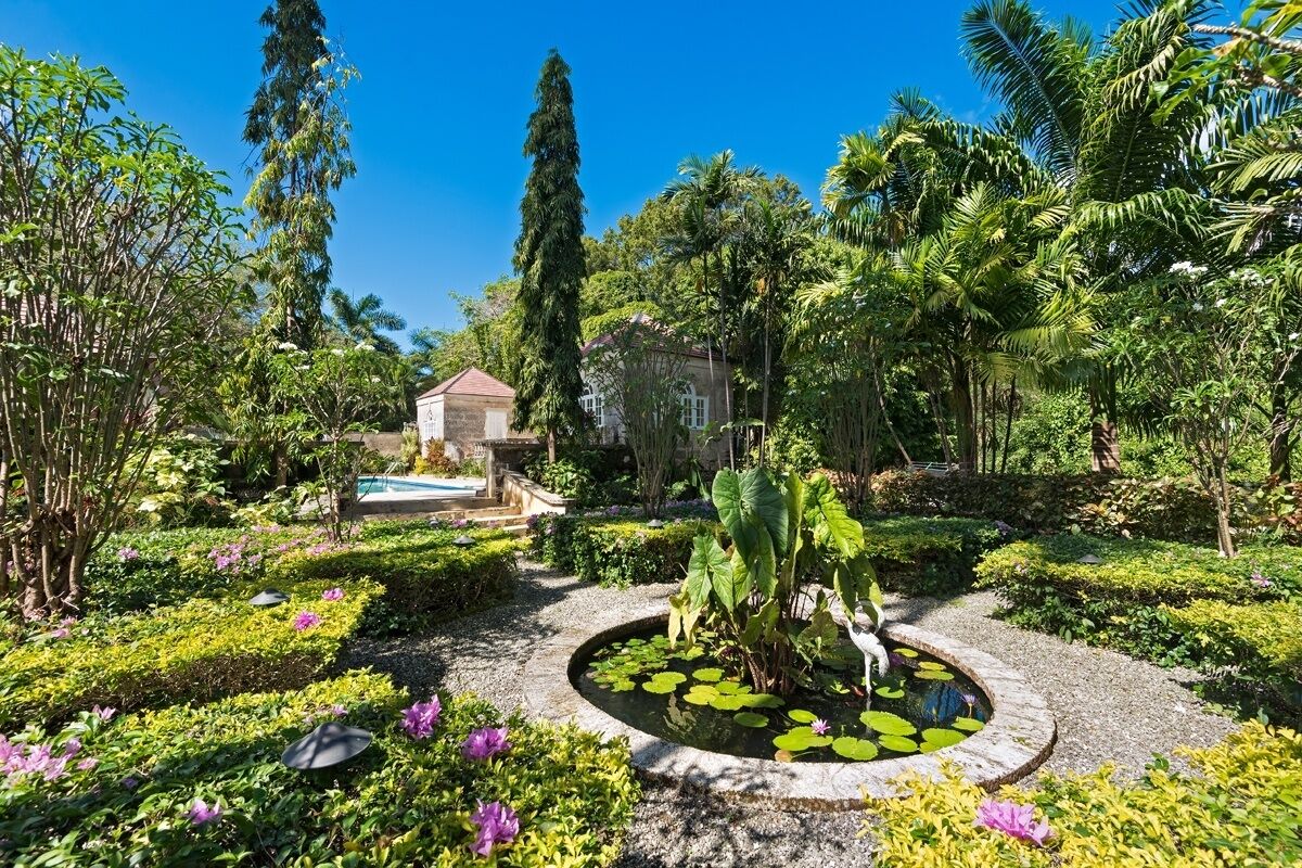 Villa, 3 Bedrooms | Property grounds