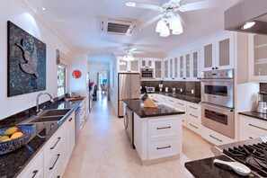 Vila, 5 kamar tidur | Dapur pribadi | Peralatan masak/sendok-piring