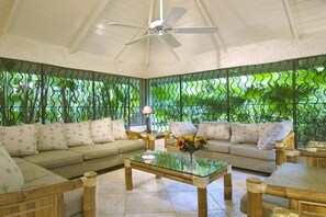 Villa, 3 Bedrooms | Living area