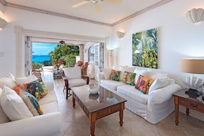Townhome, 3 Bedrooms | Living area