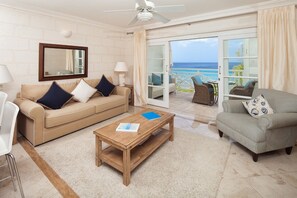 Apartment, 1 Bedroom | Living area