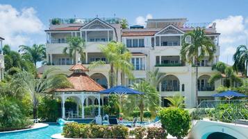 Apartment, 2 Bedrooms | Pool | Outdoor pool