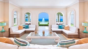 Villa, 4 Bedrooms | Interior