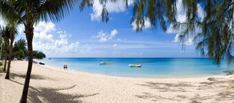 Beacon Hill 305 - The Penthouse by Blue Sky Luxury