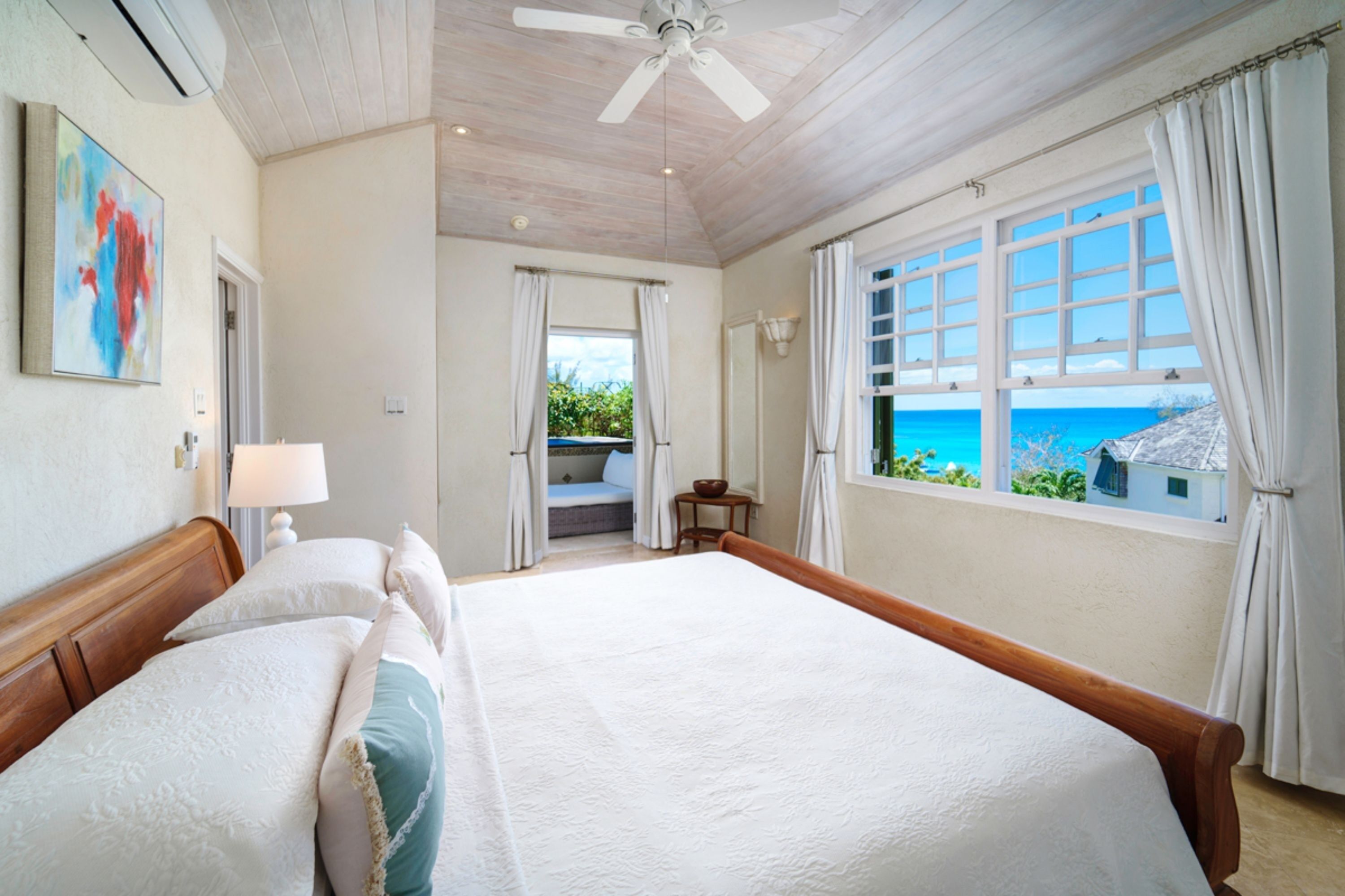 Apartment, 3 Bedrooms | 3 bedrooms, individually decorated, individually furnished