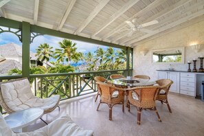 Apartment, 3 Bedrooms | Outdoor dining