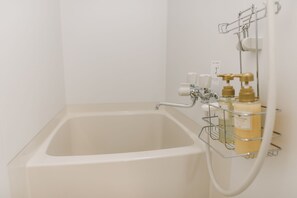 2311 | Bathroom