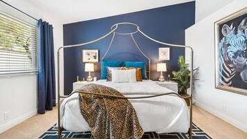 3 bedrooms, iron/ironing board, travel crib, free WiFi