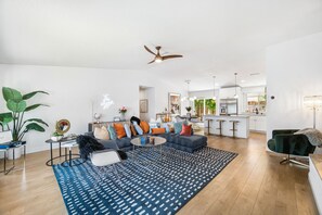 Smart TV, tenis de mesa y estéreo 