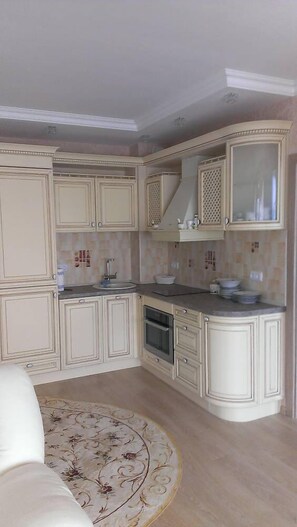 2 bedrooms, in-room safe, iron/ironing board, free WiFi - Varna Boutique Hotel Rose (Varna)