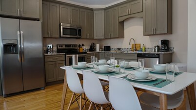 🔥WALK 2 BEACH❤️ | SLEEPS 6 W/ W+D