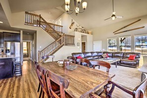 Living Room | Dining Area