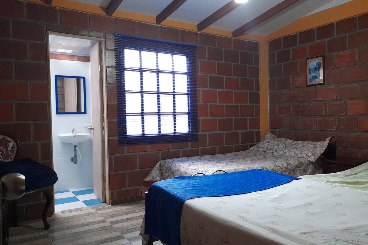 Family Quadruple Room, Ensuite