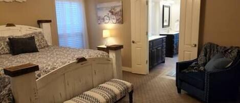 4 soverom, strykejern/-brett, reiseseng for barn og wi-fi