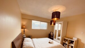 Unclassified image, 4 of 5, button - Tim Bee House (Vancouver)