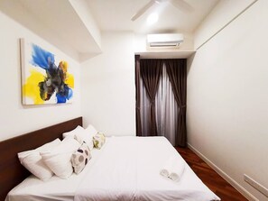 1 chambre, fer et planche à repasser, accès Internet, draps fournis