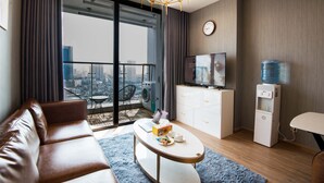 Unclassified image, 4 of 69, button - Byn Housing - Vinhomes Metropolis (Hanoi)