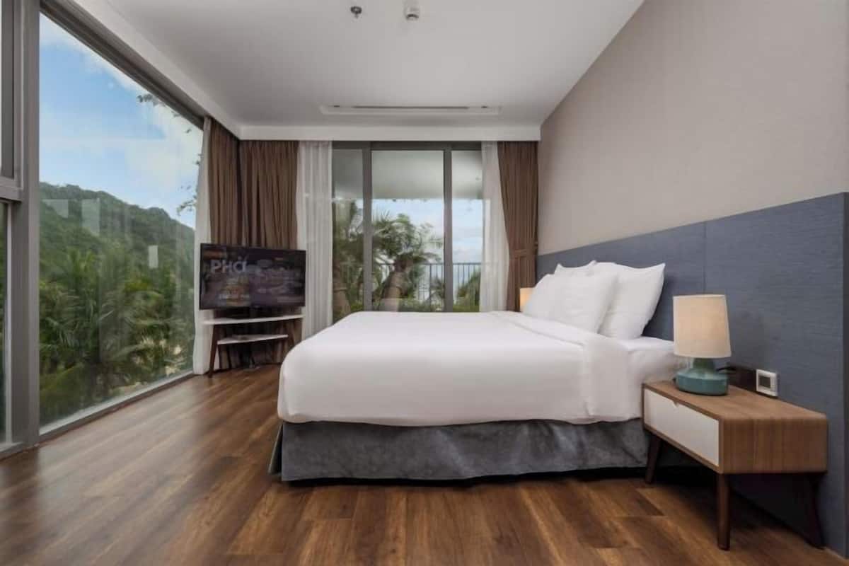 Biancheria da letto di alta qualità, una cassaforte in camera