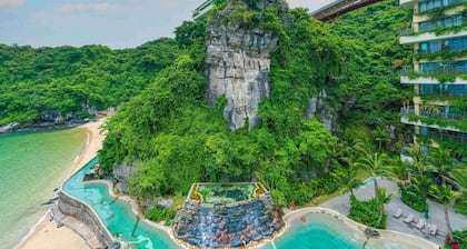 Flamingo Resort Cat Ba