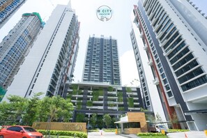 Exterior - Grand Medini (5pax) WIFI @ JB City Homestay (johore)