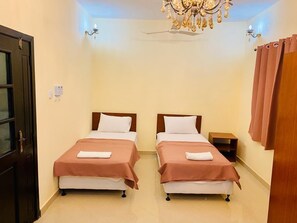 In-room safe, free WiFi