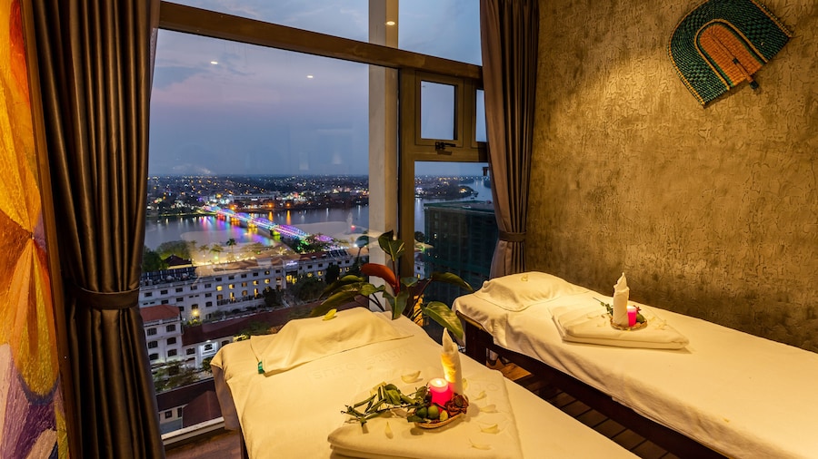 White Lotus Hue Hotel