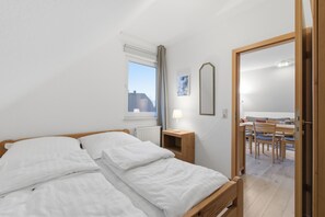 2 Schlafzimmer, Bügeleisen/Bügelbrett, Reisekinderbett, WLAN