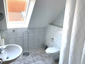 Hair dryer, soap - House Sophie vacation apartment 3 - Vineta Ferienwohnungen GbR (Mölschow)