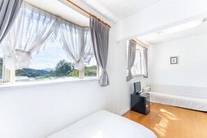 Deluxe Twin Room, Non Smoking | Free WiFi, bed sheets - Tabist Kiyosato Grandeur Yatsugatake (Hokuto)