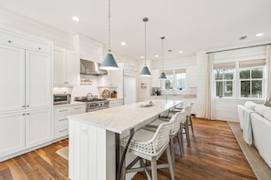 Fridge, microwave, oven, stovetop - 'Mirasol House' | Pool + Golf Cart  | WaterColor, FL | 4BR/4BA/Bonus Bunk -- Sleeps 12 (Santa Rosa Beach)