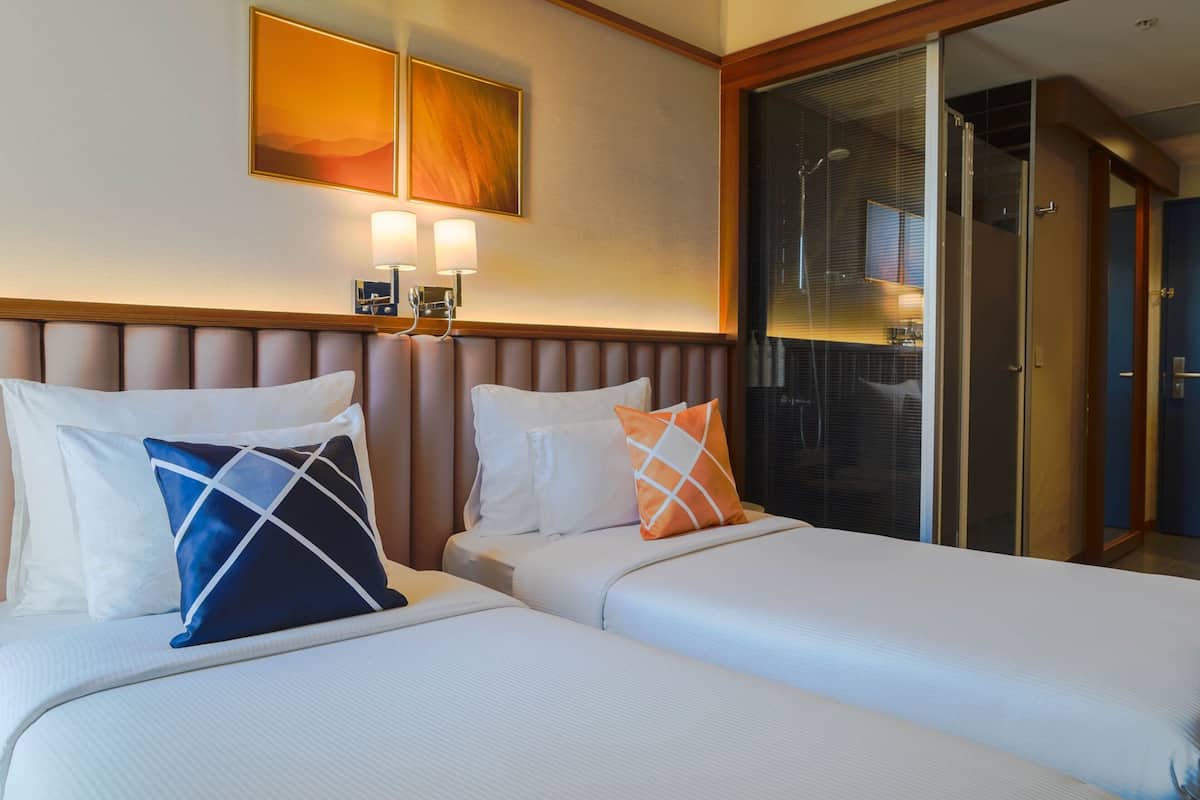 Standard Twin Room, 2 Single Beds (Urban, View)