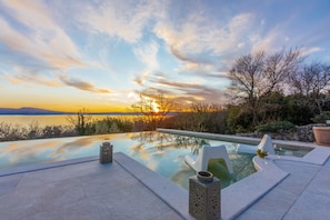 Outdoor pool, a heated pool - Villa Jelena (Novi Vinodolski)