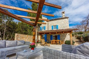 Balcony - Villa Jelena (Novi Vinodolski)