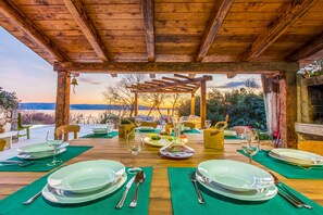 Dining - Villa Jelena (Crikvenica)